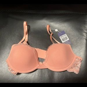 NWT Brand new with tags pepper bra 34A